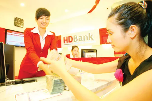 NHNN hạn chế thành lập công ty con, công ty liên kết nhằm tránh tình trạng lách luật cho vay lẫn nhau trong nội bộ NHTM. (Ảnh minh họa: LÃ ANH).